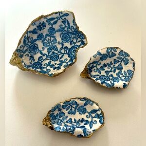 Blue and Gold Floral oyster shell trinket dish set of 3